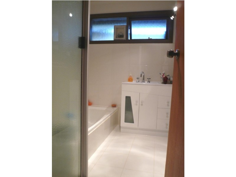 1 Lyndhurst Court, Penguin TAS 7316