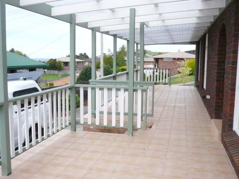 2 MORTIMER ROAD, Penguin TAS 7316