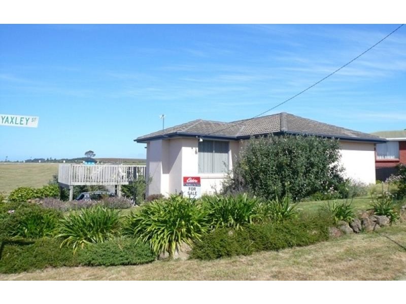 1 YAXLEY STREET, Penguin TAS 7316