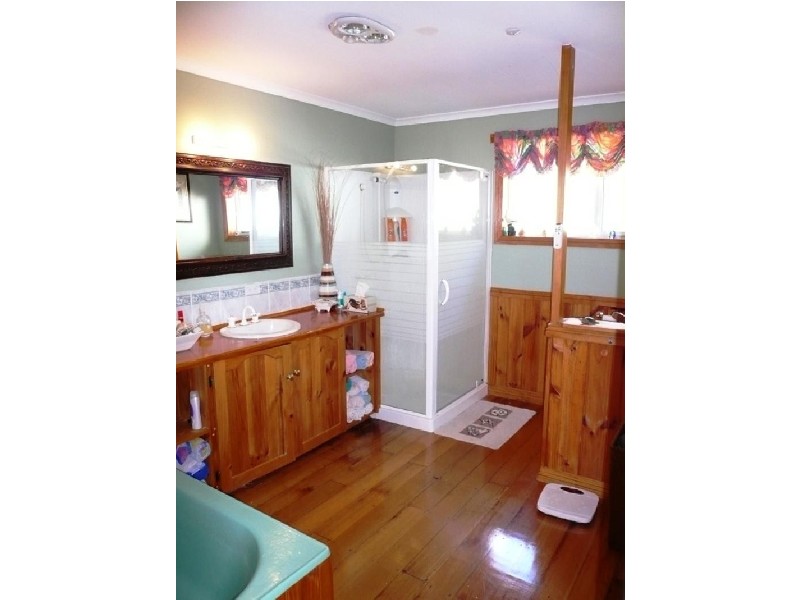 34 SOUTH ROAD, Penguin TAS 7316