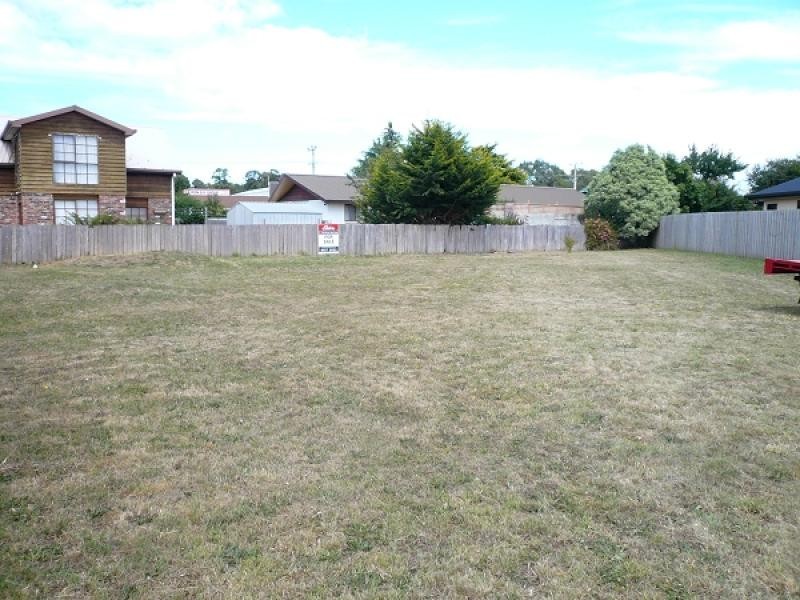 11 CRISLING PLACE, Penguin TAS 7316