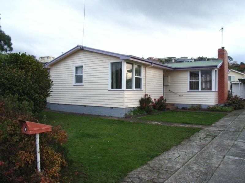 6 Charleston Crescent, Ulverstone TAS 7315