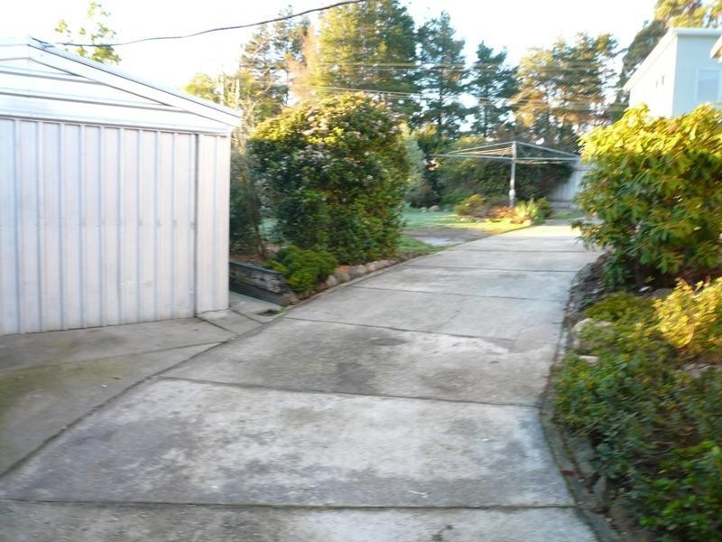4 OLYMPIC COURT, Penguin TAS 7316