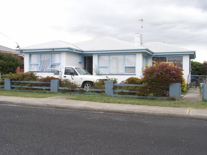 19 Parsons Street, Ulverstone TAS 7315