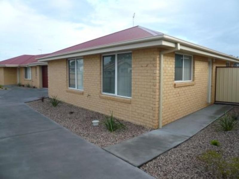 12 Walker Street, Ulverstone TAS 7315