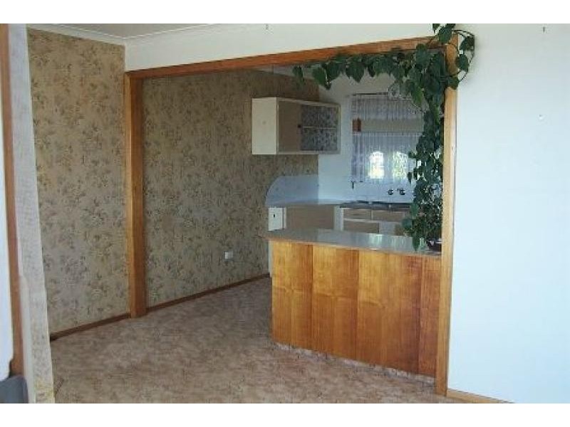 12 A Kelvin Street, Penguin TAS 7316