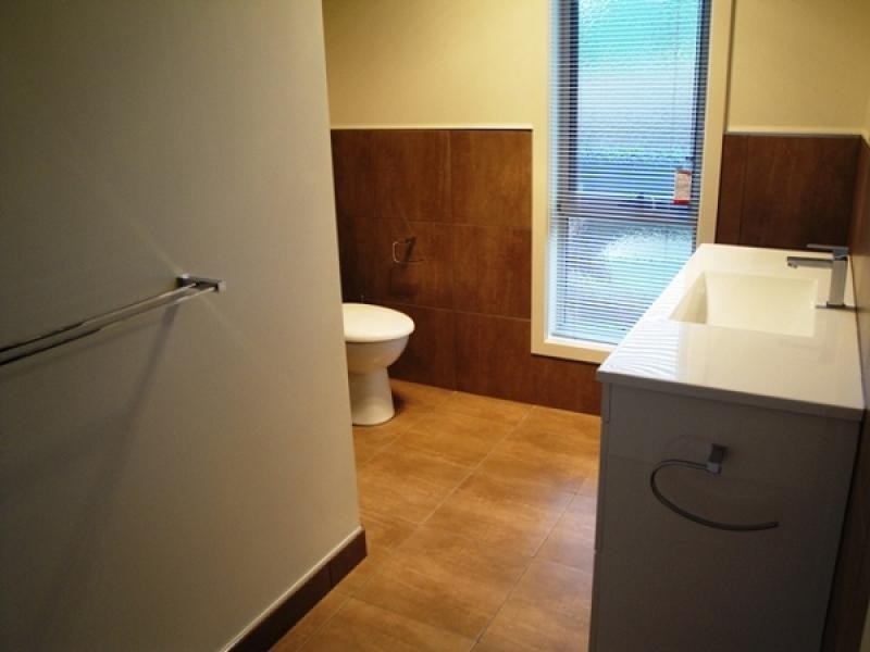 2 Berkshire Parade, Penguin TAS 7316