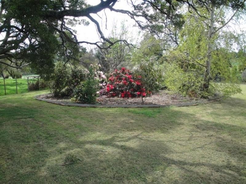 535 West Pine Road, Penguin TAS 7316