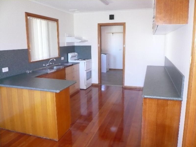 133 South Road, Penguin TAS 7316