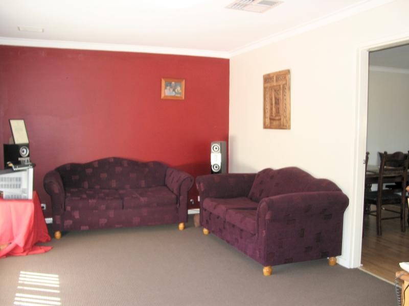 19 TOWNSEND ROAD, Rockingham WA 6168