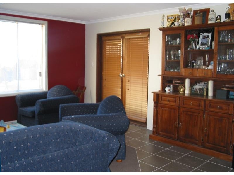 19 TOWNSEND ROAD, Rockingham WA 6168