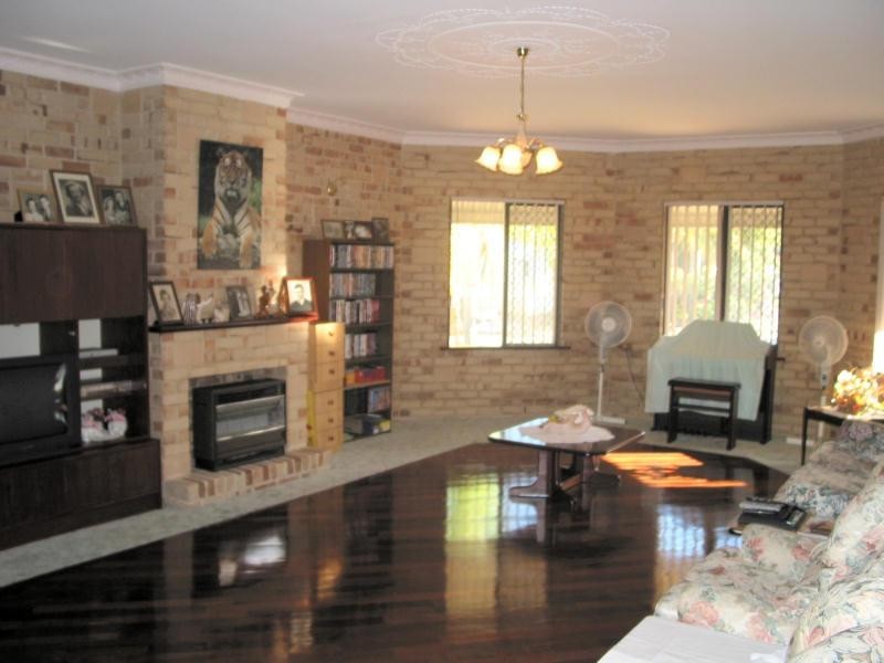 16 NEWBOLD ROAD, Casuarina WA 6167