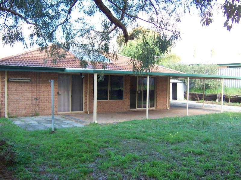 30 JUDGES GARDENS, Leda WA 6170