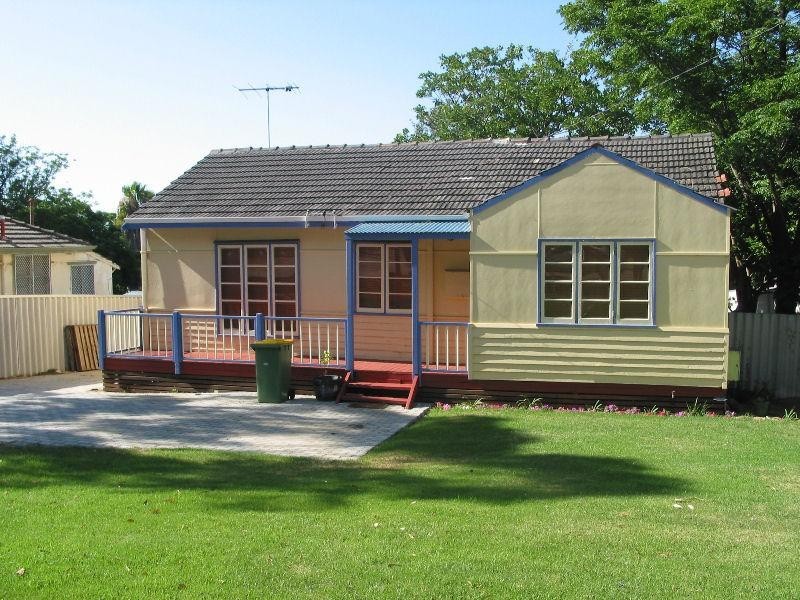 14 BUDDEN WAY, Medina WA 6167