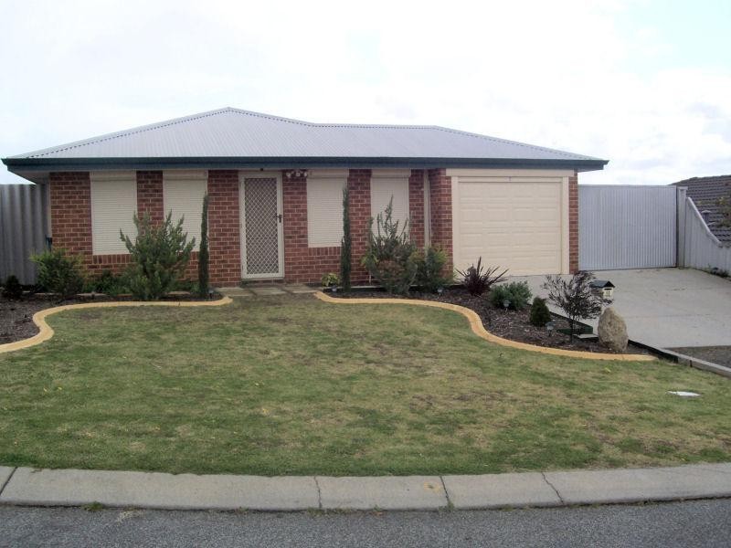 12 HUESTON LOOKOUT, Leda WA 6170