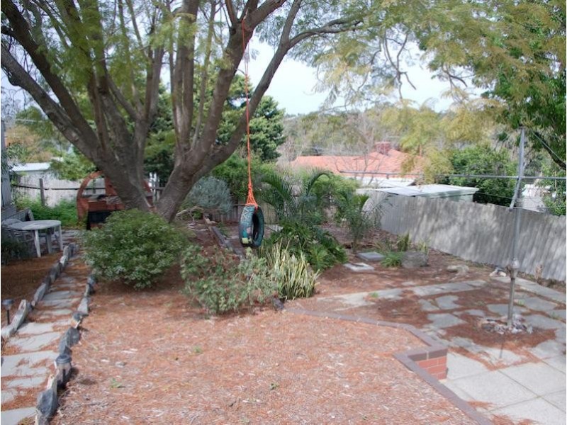 6 Dowling Place, Orelia WA 6167