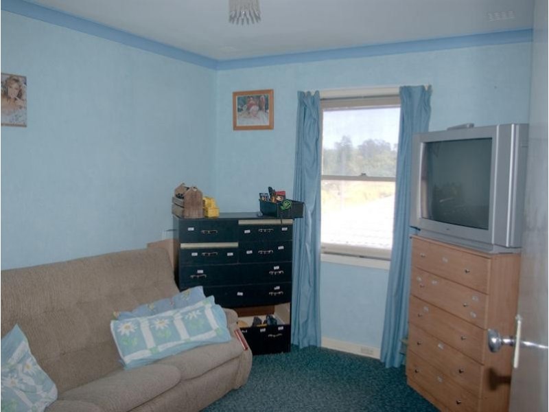 6 Dowling Place, Orelia WA 6167