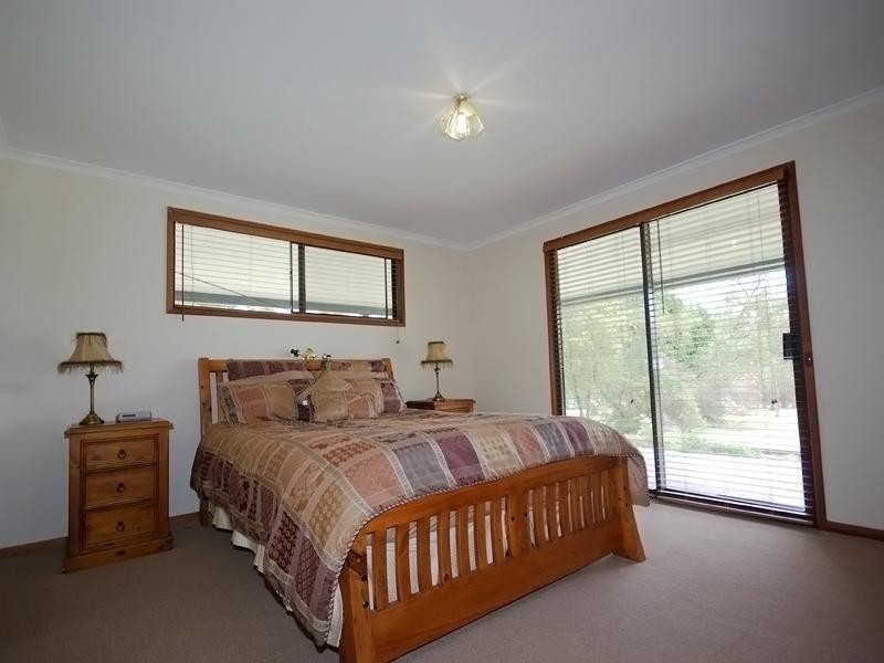 14 Shoulder Close, Wellard WA 6170