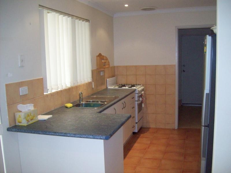 12 SULPHUR ROAD, Parmelia WA 6167