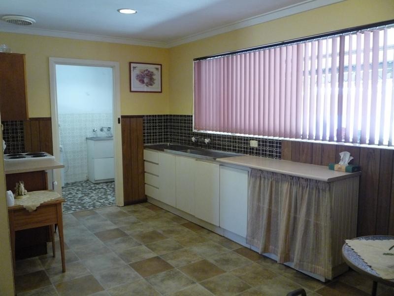 37 Townley Street, Armadale WA 6112