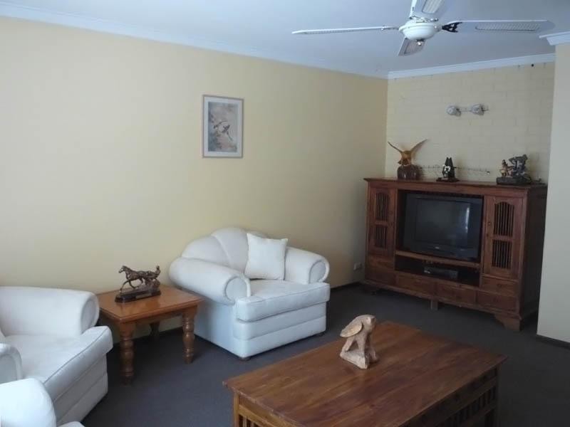 37 Townley Street, Armadale WA 6112