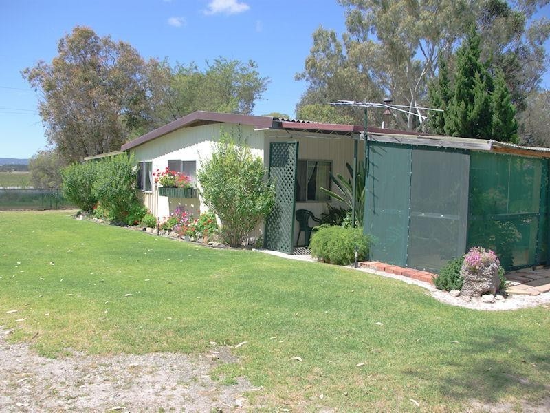 21 Boomerang Road, Oldbury WA 6121