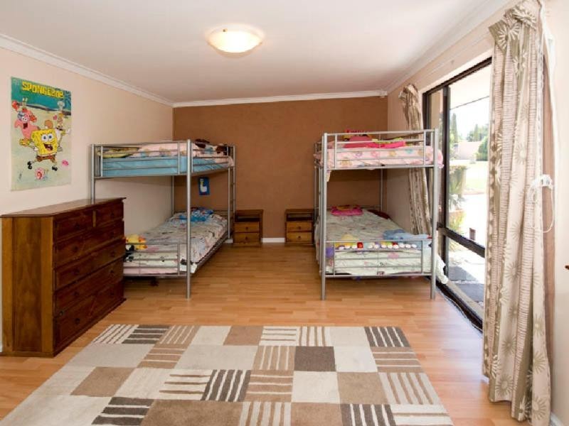 30 Haselmere Circus, Rockingham WA 6168