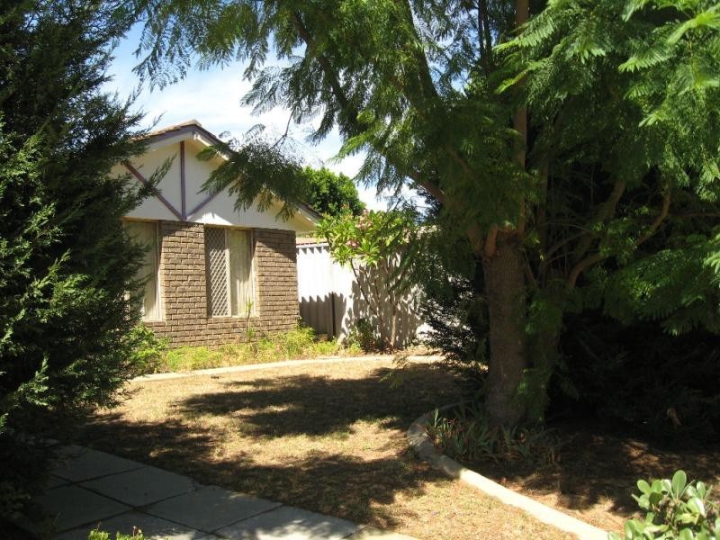 71 Meares Avenue, Parmelia WA 6167