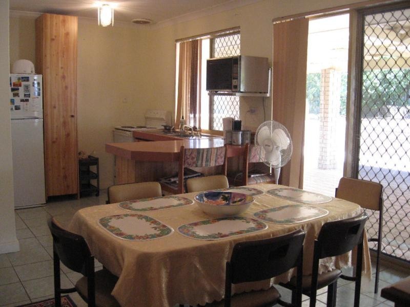 71 Meares Avenue, Parmelia WA 6167