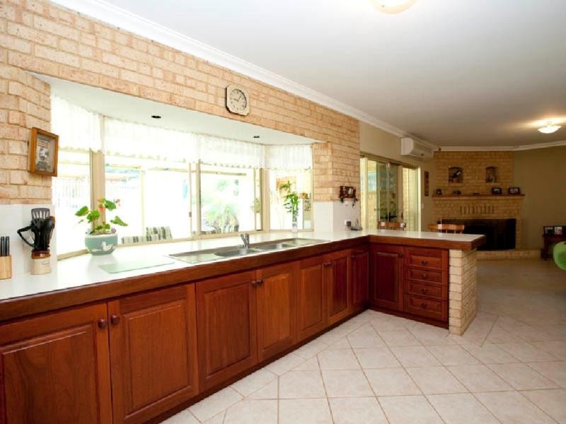 55 Silversmith Street, Wellard WA 6170