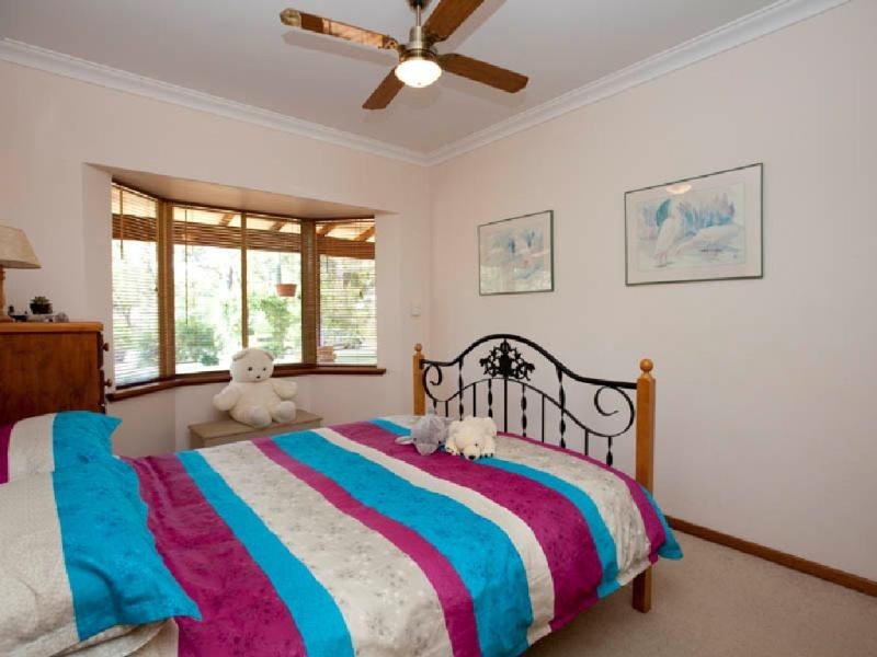 55 Silversmith Street, Wellard WA 6170