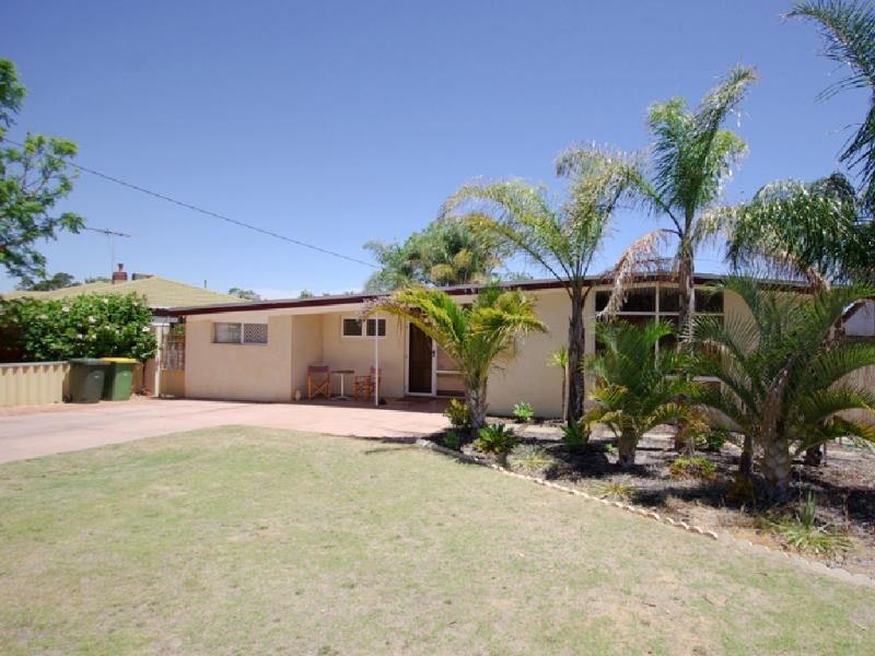 20 Harrison Way, Calista WA 6167