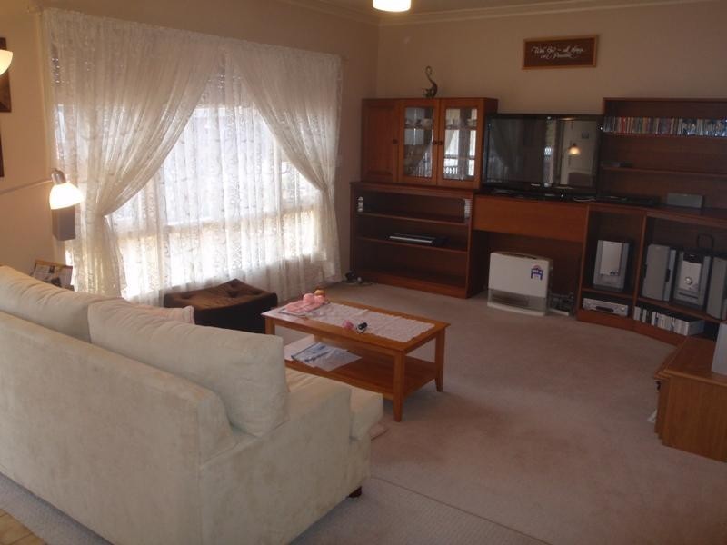 25 Nathaniel Way, Orelia WA 6167