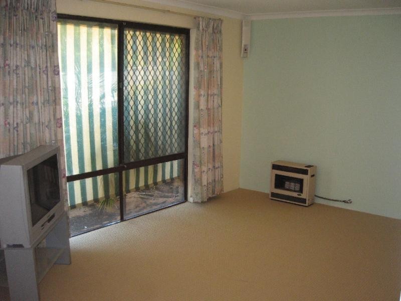 14 Moysey Court, Parmelia WA 6167