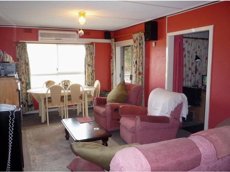 Apartment 20/10 Prescott Place, Orelia WA 6167