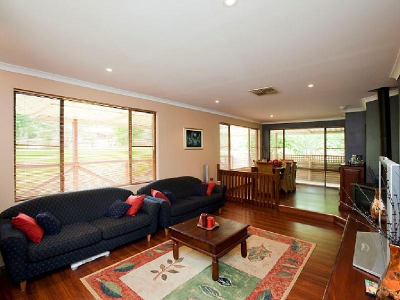 12 Crofter Court, Wellard WA 6170