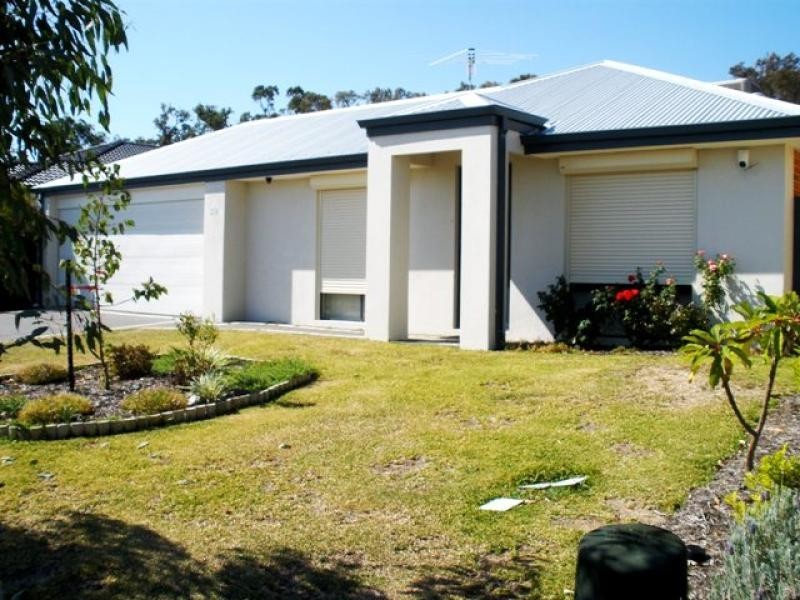 29 Stokesay Street, Orelia WA 6167