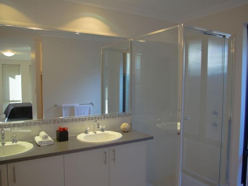 212 Runnymede Gate, Leda WA 6170