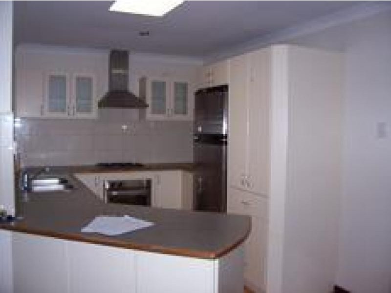 56 Unnaro Street, Hillman WA 6168