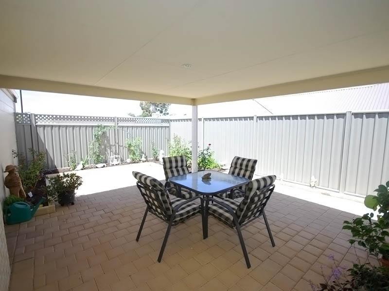 12 Wallingford Cresent, Wellard WA 6170