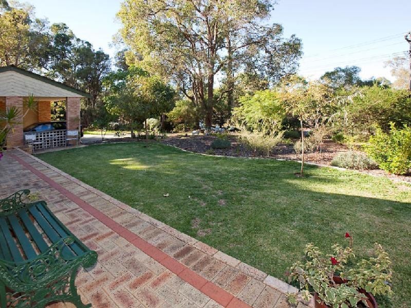 18 Blacksmith Drive, Wellard WA 6170