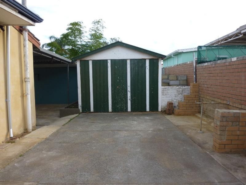 7 Christmas Avenue, Orelia WA 6167