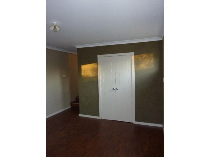 7 Christmas Avenue, Orelia WA 6167