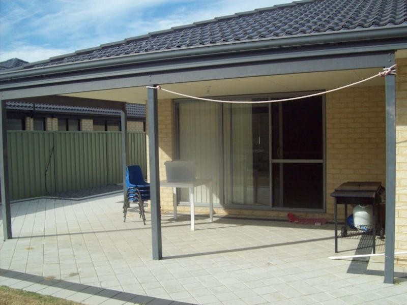 8 Eton Court, Parmelia WA 6167