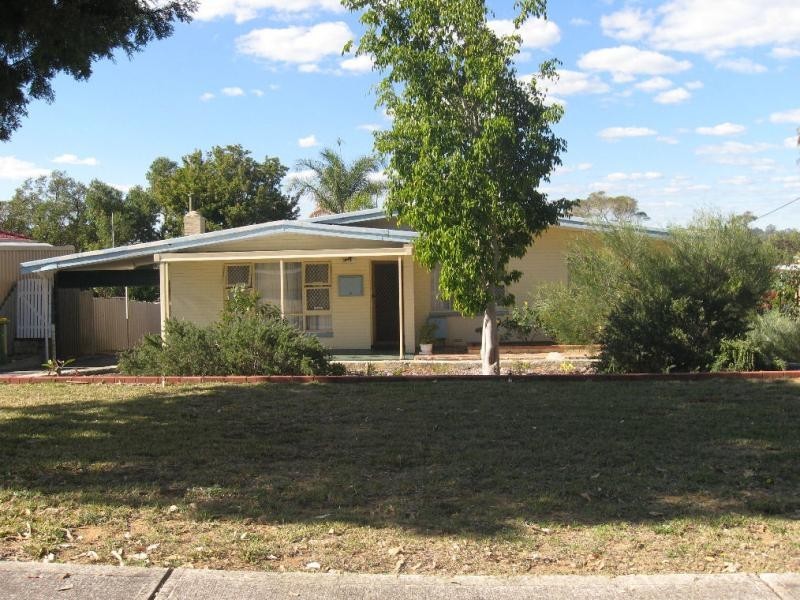 34 Harrison Way, Calista WA 6167