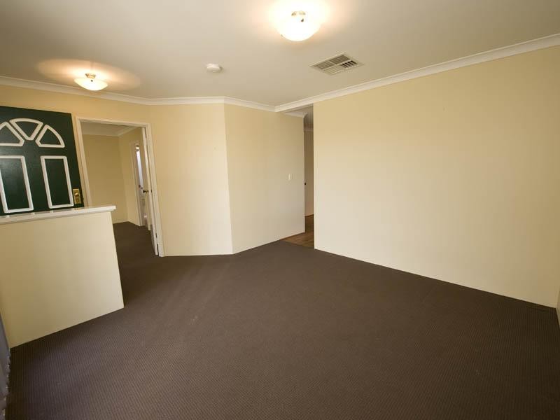 6 Kooden View, Leda WA 6170