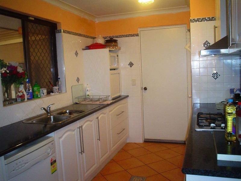 72 Nottingham Parkway, Orelia WA 6167