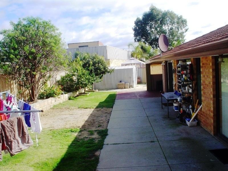 72 Nottingham Parkway, Orelia WA 6167