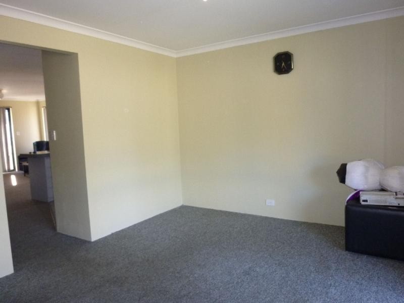 118 Challenger Avenue, Parmelia WA 6167