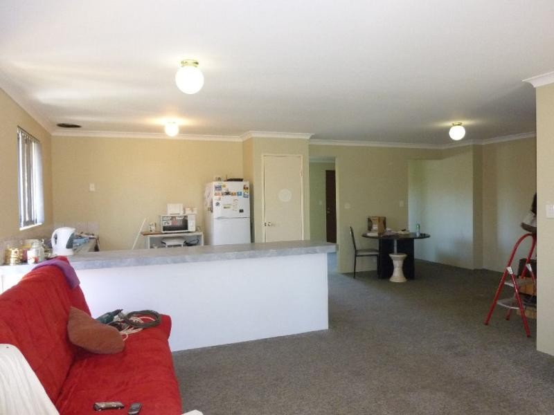 118 Challenger Avenue, Parmelia WA 6167